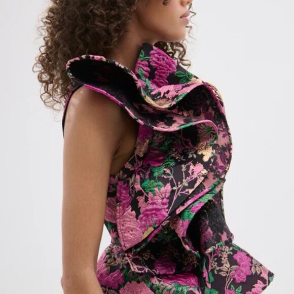 AKIRA JULIETTE EXAGGERATED RUFFLE BLOUSE - S - Picture 5 of 5